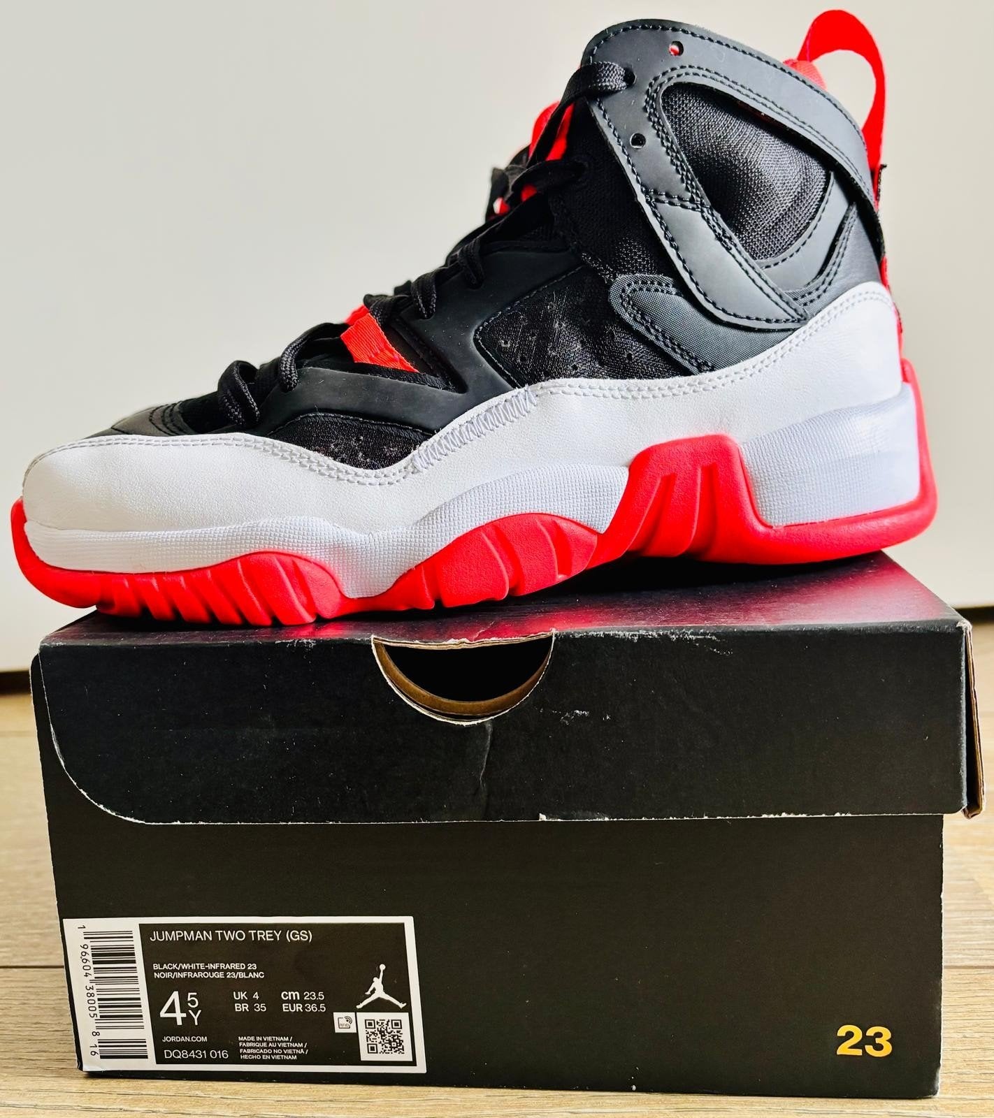 Jordan sneakers maat 36,5, Schoenen, Ophalen of Verzenden, Zo goed als nieuw, Nike Jordan