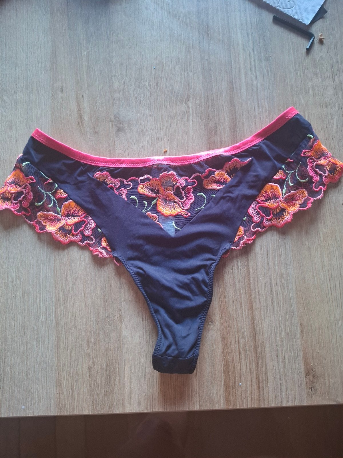Prima donna string 40 zeer goed, Ophalen of Verzenden, String