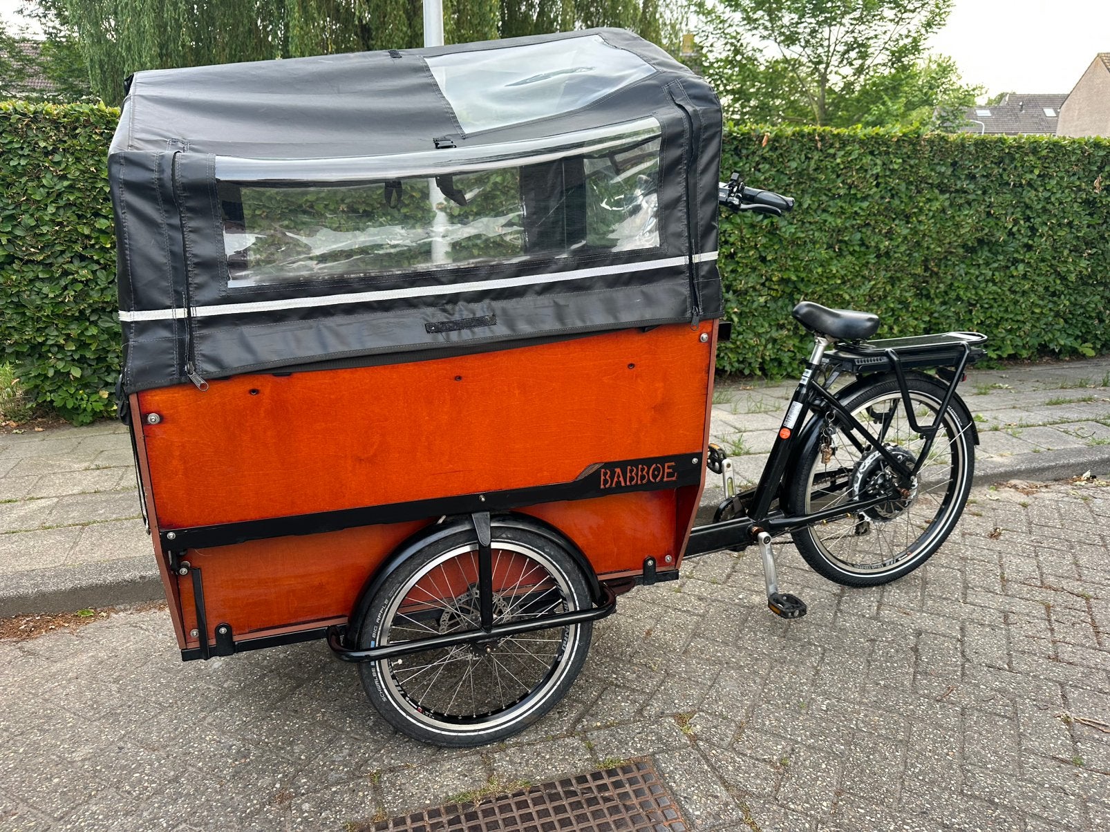 Bakfiets Babboe Max-E 6 persoons, Fietsen en Brommers, Fietsen | Bakfietsen, Ophalen, Zo goed als nieuw, 4 kinderen of meer, Elektrisch