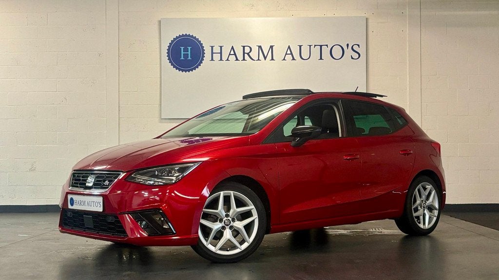 SEAT Ibiza 1.0 TSI FR Pano / Alcantara / LED / PDC / Carplay, Gebruikt, Zwart, 95 pk, Ibiza