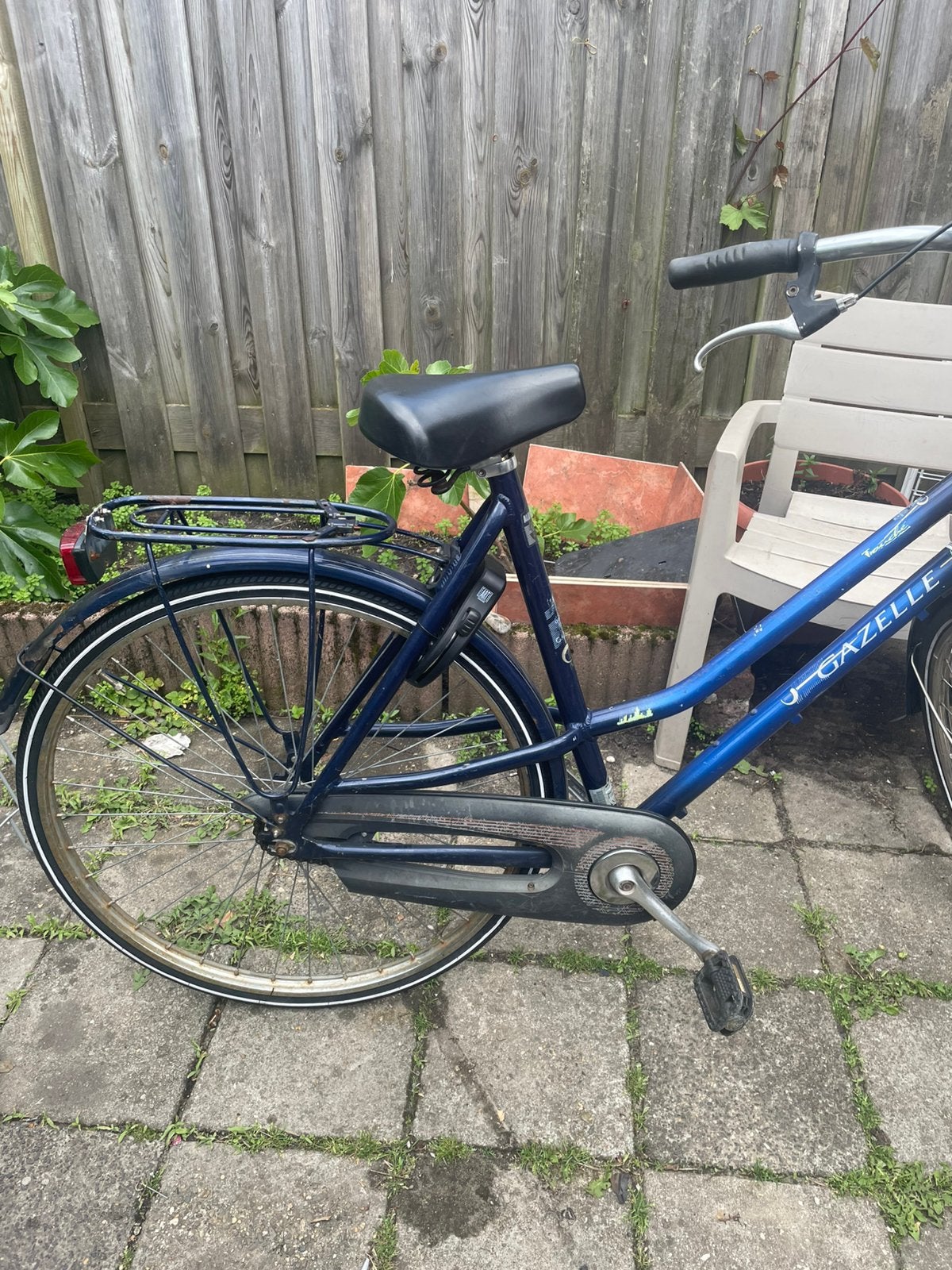 Gazelle fiets 28 inch met slot, Fietsen en Brommers, Fietsen | Dames | Omafietsen, Ophalen