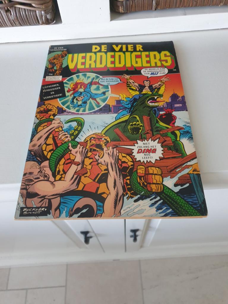 De vier verdedigers, Eén stripboek, Ophalen of Verzenden, Gelezen