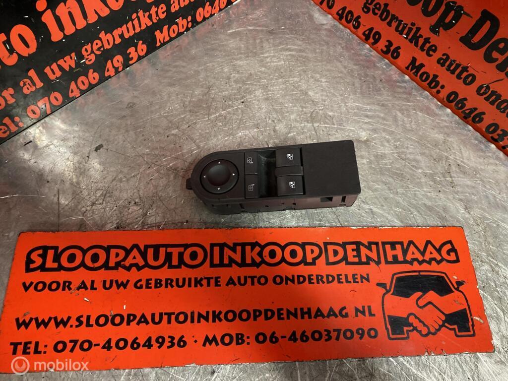 Opel Astra H ('04-'09) Raamschakelaar Linksvoor | 13183679, Gebruikt, Opel, Ophalen of Verzenden, Opel