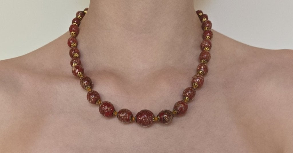 Murano ketting rood goud mondgeblazen handmade Venetië 1960, Ophalen of Verzenden, Zo goed als nieuw, Rood, Overige materialen