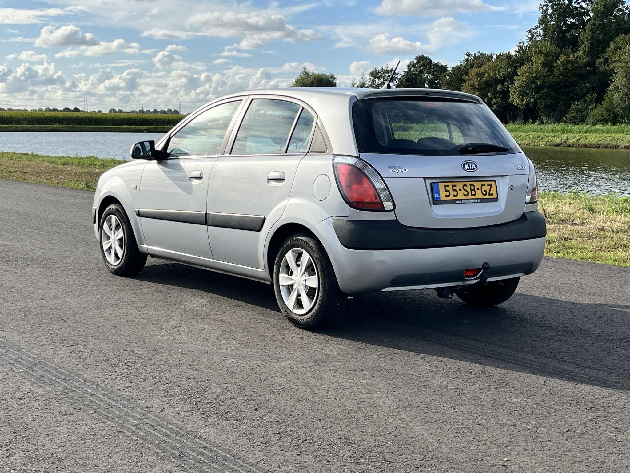 Kia Rio 1.6 CVVT EX Clima, radio, trekhaak, Voorwielaandrijving, Gebruikt, 1599 cc, 4 cilinders