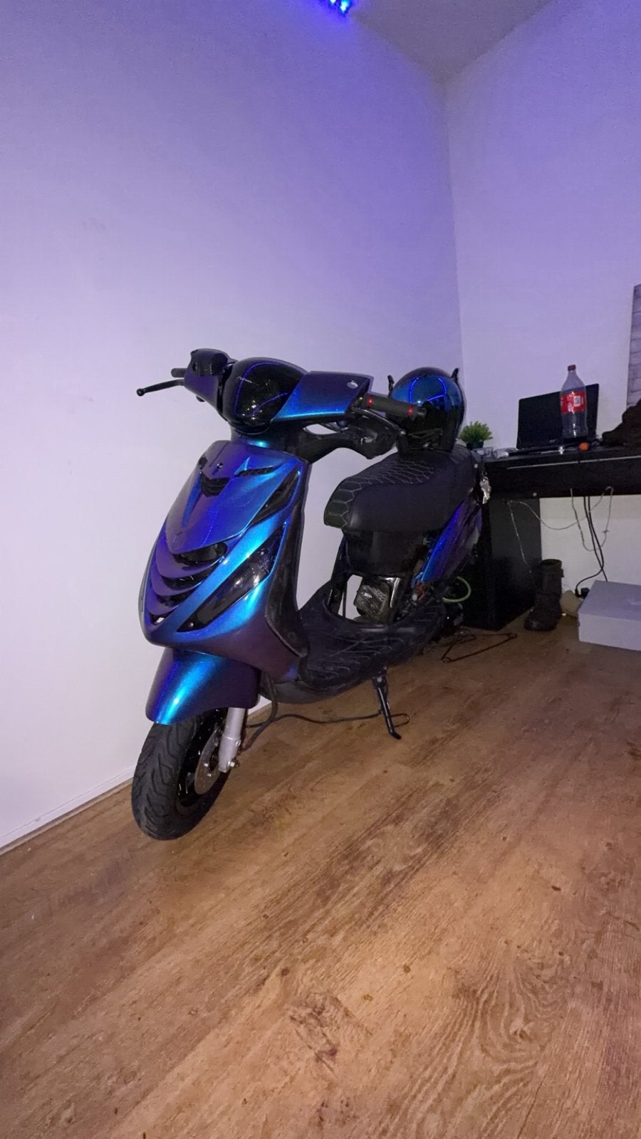 Piaggio Zip 2000 2-takt - Bijna Rijklaar!, Fietsen en Brommers, Snorfietsen en Snorscooters, Ophalen of Verzenden, Gebruikt, Tweetakt