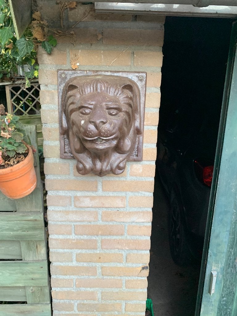Leeuwenkop gietijzer antiek fontuin, Ophalen of Verzenden