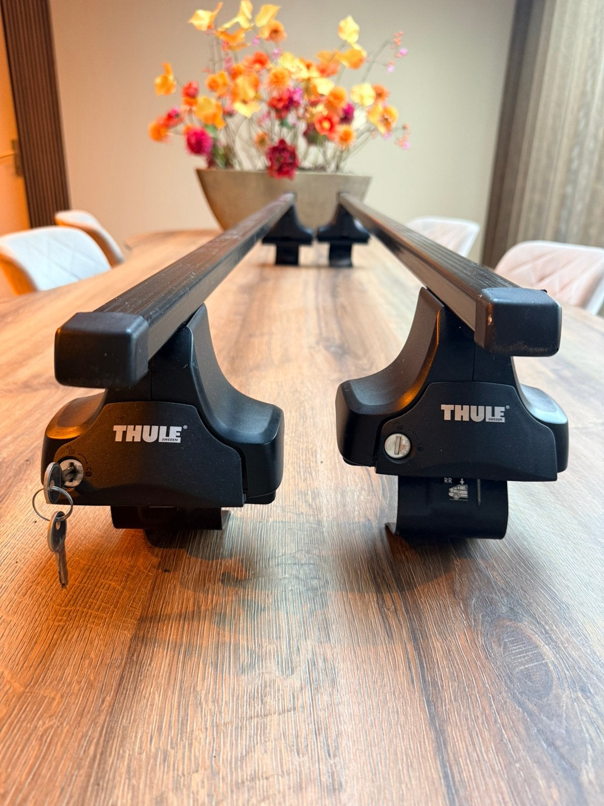 Nette Thule dakdragers voor Renault en meer. Incl. Sleutels, Ophalen of Verzenden, Zo goed als nieuw