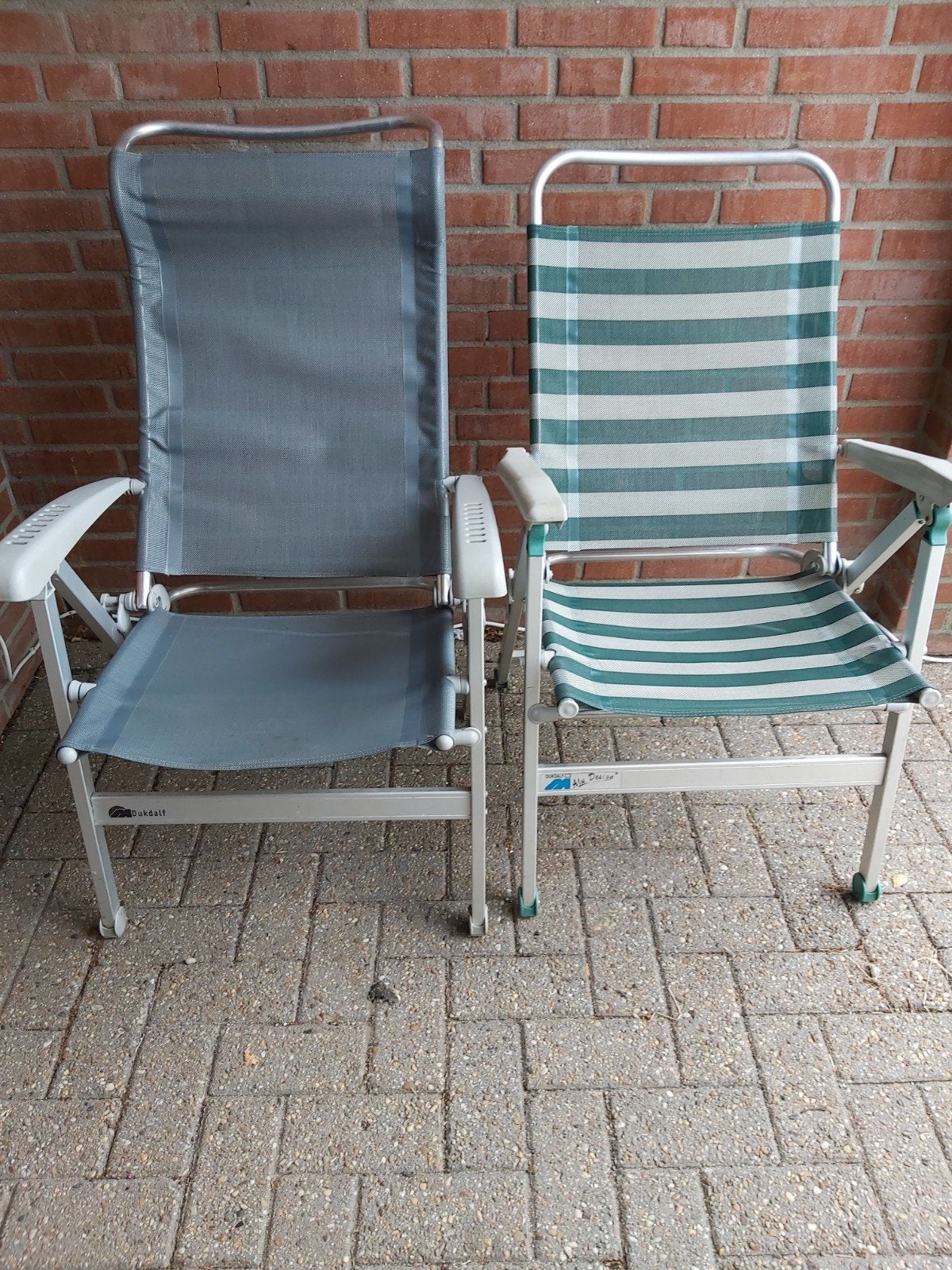 2 camping stoelen merk Dukdalf, Caravans en Kamperen, Ophalen, Gebruikt, Campingstoel