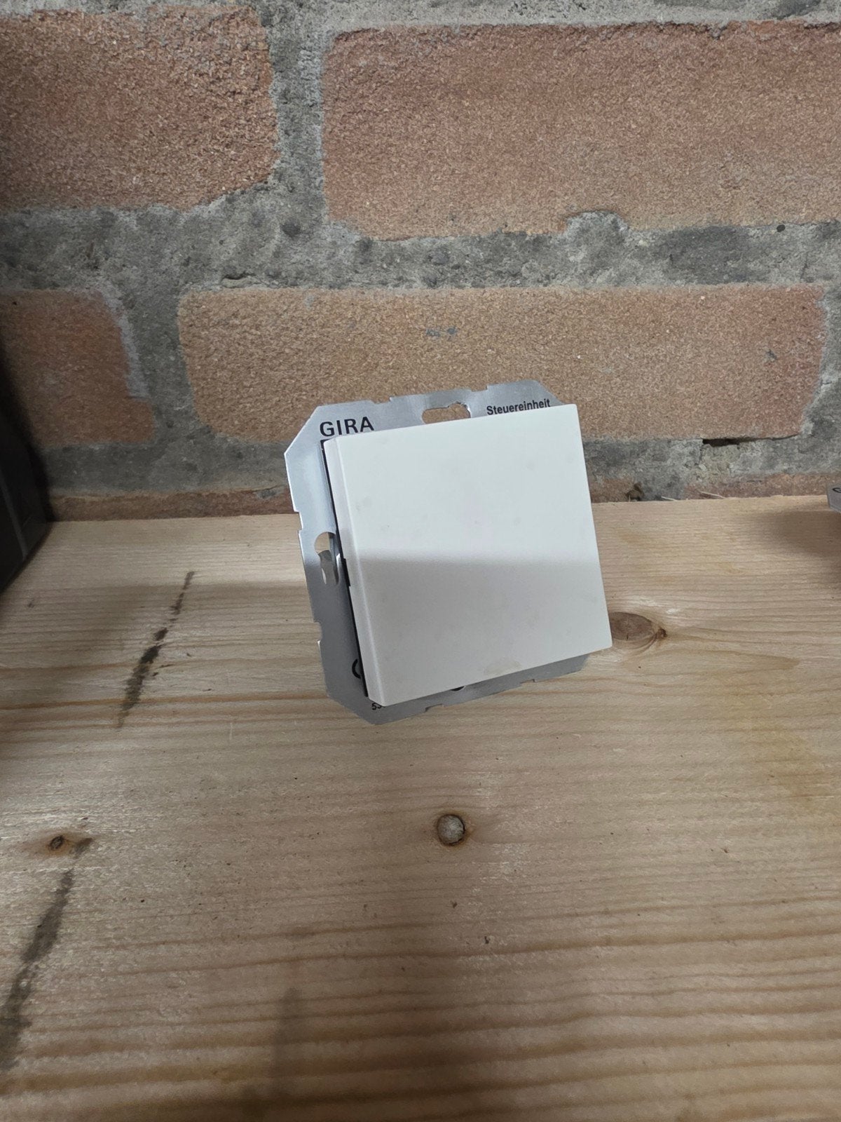 Gira System 2000 1-10V Tastdimmer, Ophalen of Verzenden
