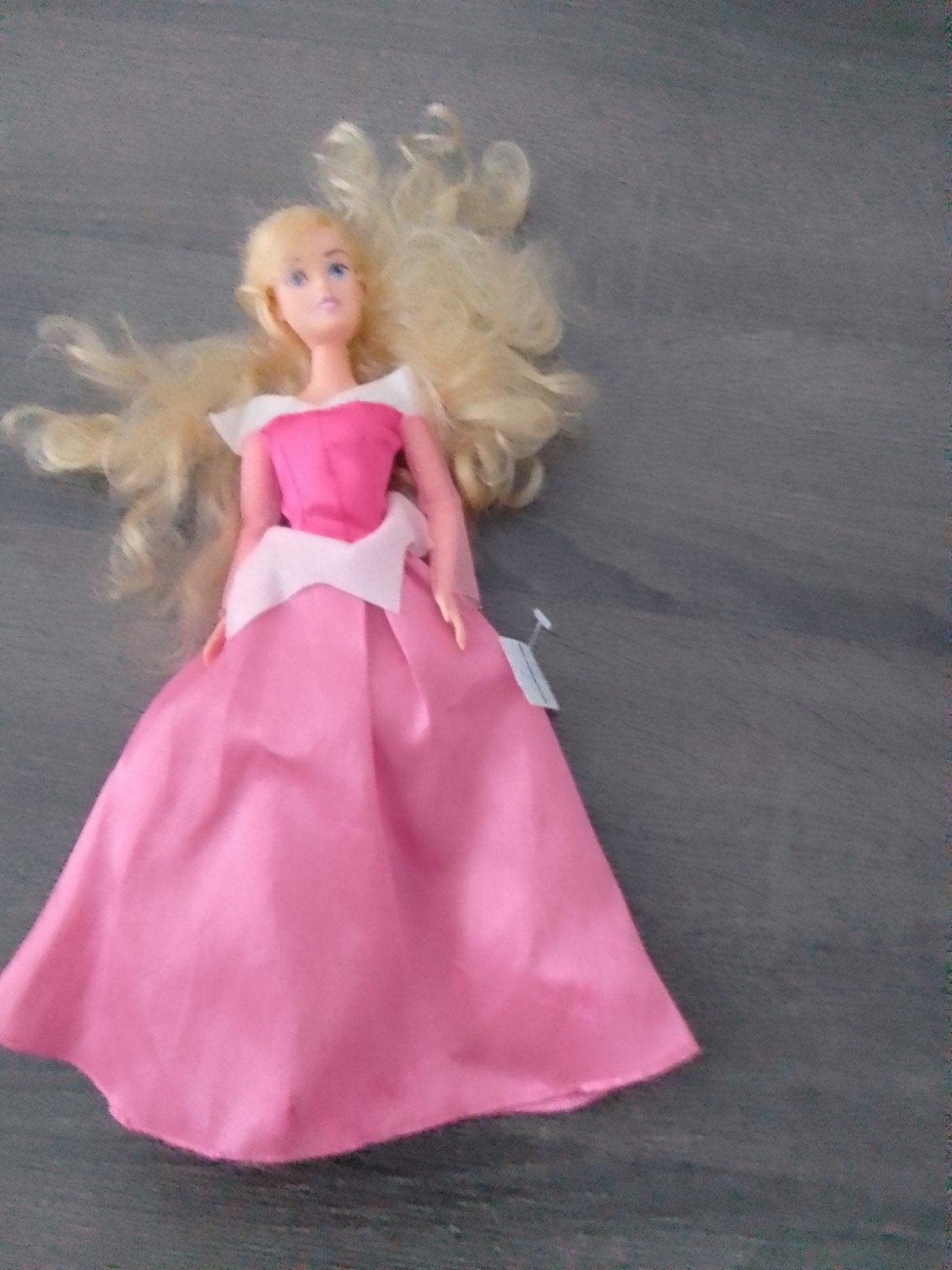 Barbie pop met roze jurk, Ophalen, Gebruikt, Barbie
