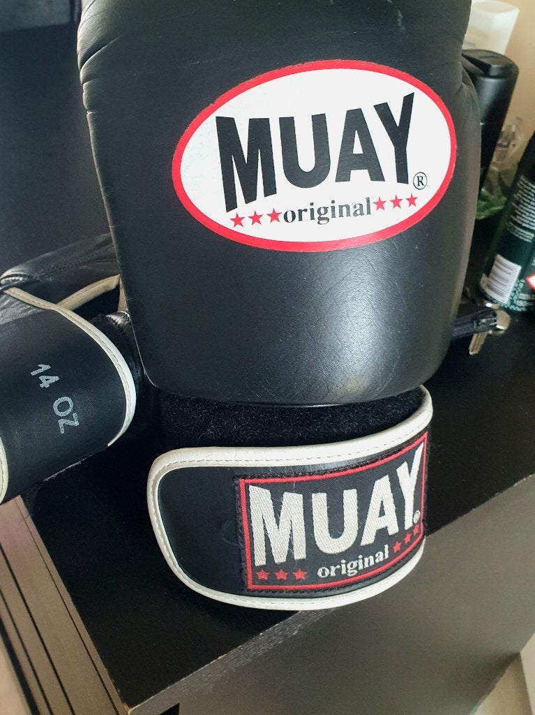 Muay 14 oz nieuwste, Ophalen of Verzenden, Bokshandschoenen