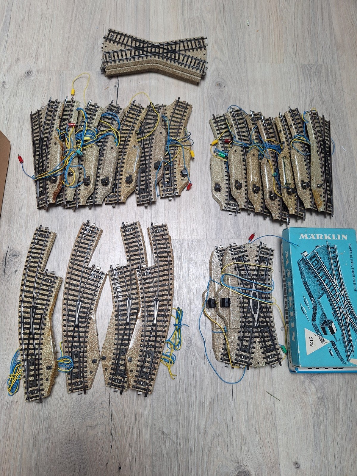22x Märklin HO M-rails wissels A kwaliteit, Hobby en Vrije tijd, Ophalen of Verzenden