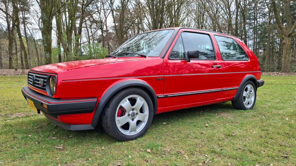 Volkswagen Golf r36 vr6 24v (GTI 16v look) 325pks bj.10-1984, Auto's, Voorwielaandrijving, Stof, 420 kg, 988 kg