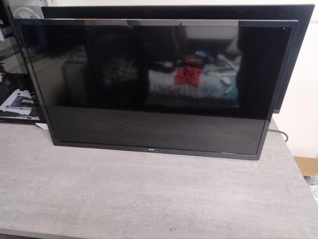 Philips Smart TV (zonder poten/afstandsbediening/kabel), Audio, Tv en Foto, Televisies, Ophalen, Philips, 50 Hz, 80 tot 100 cm