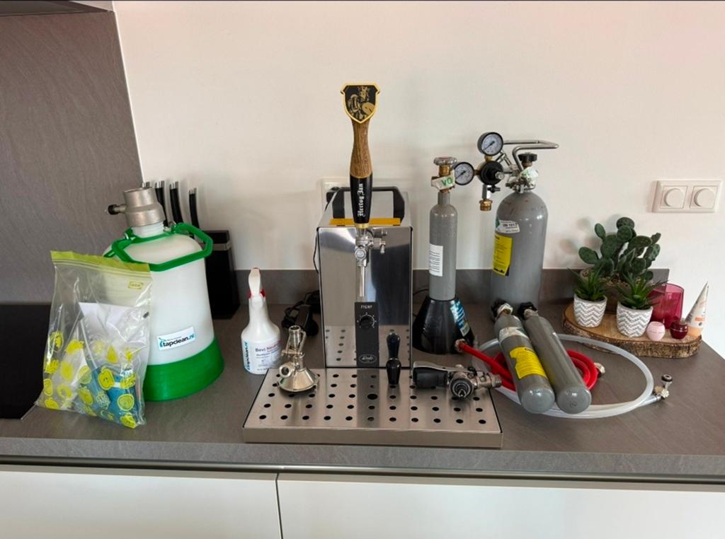Complete tapinstallatie, Ophalen, Zo goed als nieuw, Overige merken