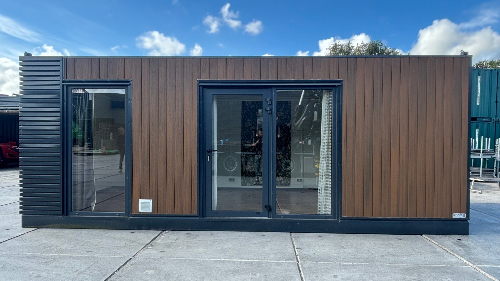 modern uitgevoerde woon-/kantoorunit 7 x 3 meter, Minder dan 20 m², Rotterdam