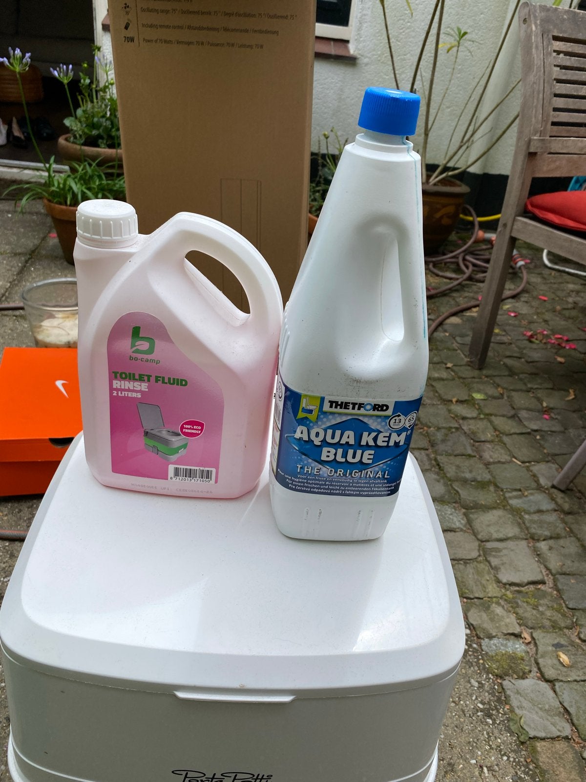 Thetford Porta Potti 165 met vloeistoffen, Caravans en Kamperen, Kampeeraccessoires, Ophalen, Gebruikt