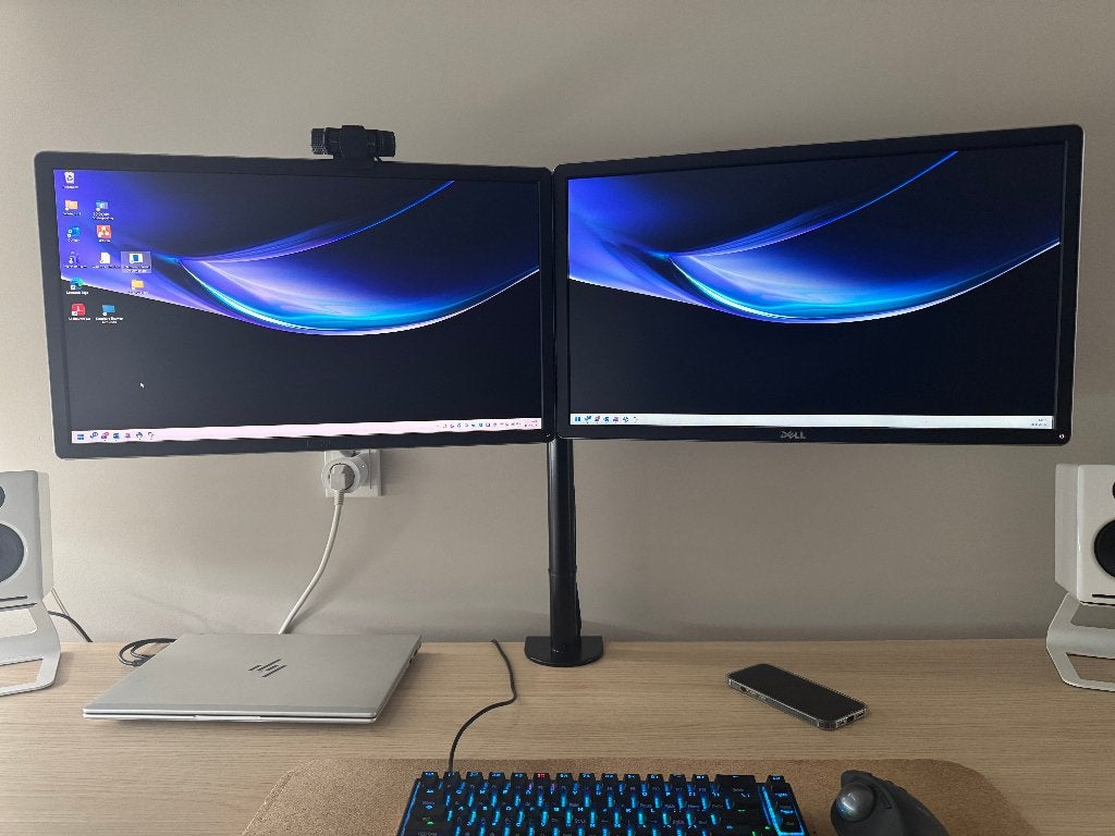 Dell 24 inch Full HD monitoren (2 stuks), Ophalen, IPS, HDMI, In hoogte verstelbaar