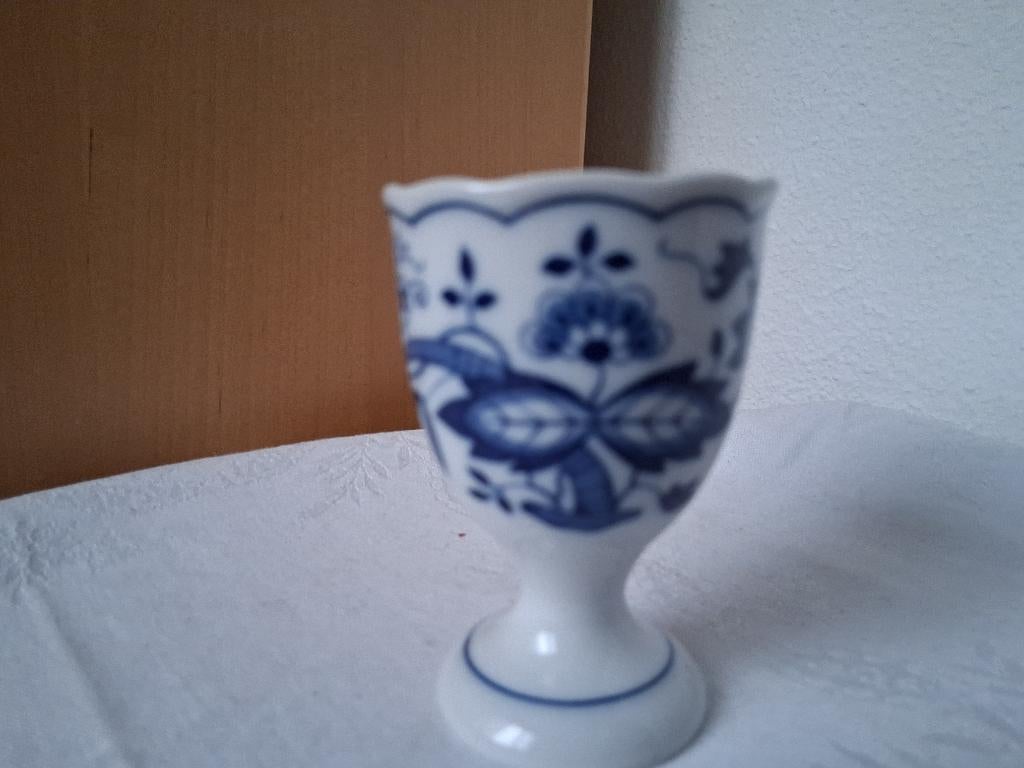 Hutschenreuther eierdop Blue Onion Zwiebelmuster *eureka*, Ophalen of Verzenden, Zo goed als nieuw, Porselein, Overige typen