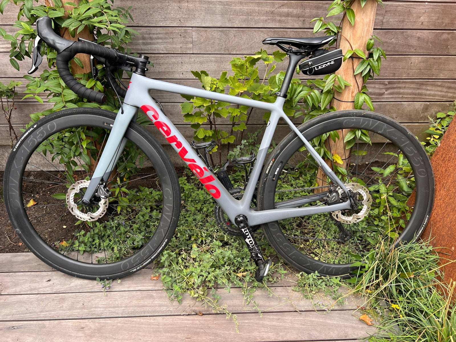 Cervélo S3 Ultegra Di2 Disc grey/red met upgrades, Carbon, 49 tot 53 cm, Zo goed als nieuw, Meer dan 20 versnellingen