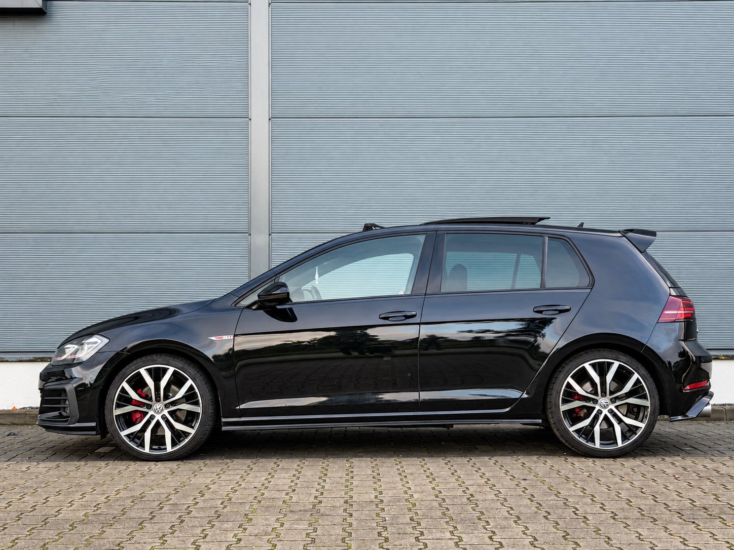 Foto 6 van Golf 7.5 GTI DSG | Pano | Leder | Virtual Cockpit | 19"