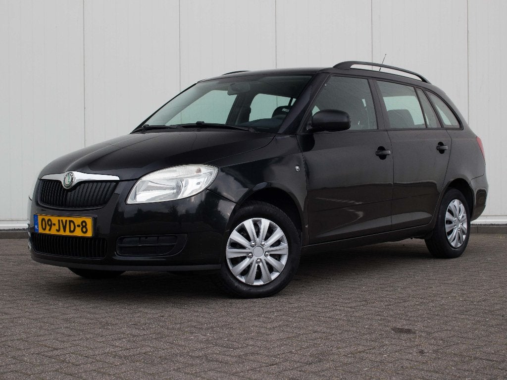 Skoda Fabia 1.2 51KW Combi 2009 Zwart, Auto's, Voorwielaandrijving, 450 kg, 40 €/maand, 1198 cc