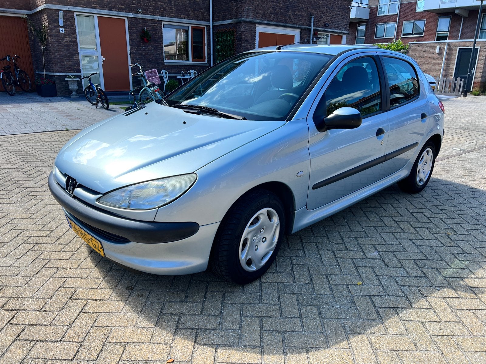 Peugeot 206 1.4 | 66.363 km | Volledige historie, Auto's, Peugeot, Voorwielaandrijving, Stof, 31 €/maand, 4 cilinders