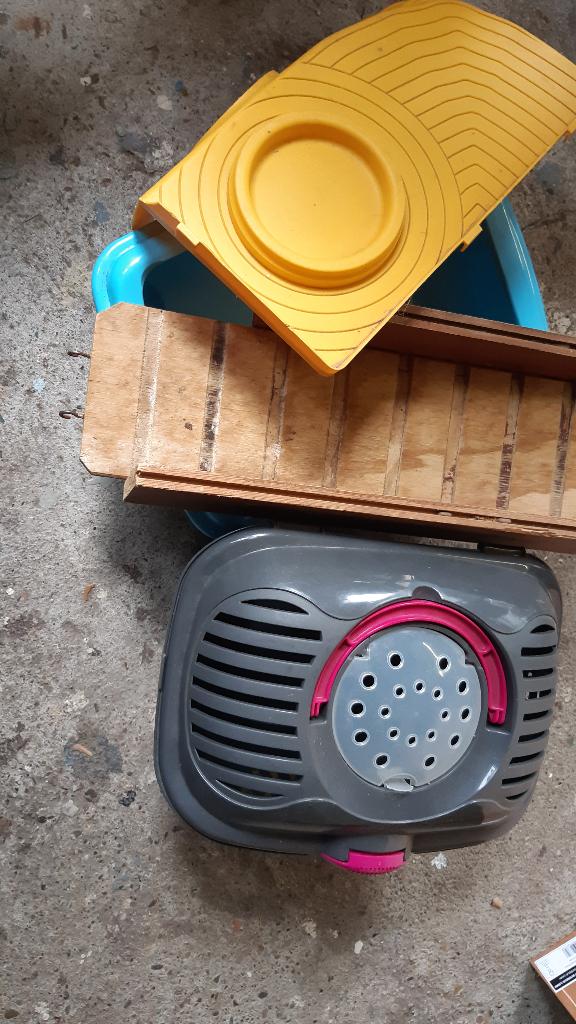 Reismandje en hok accessoires, Gebruikt, Rat, Minder dan 75 cm, Reiskooi of Transportbox