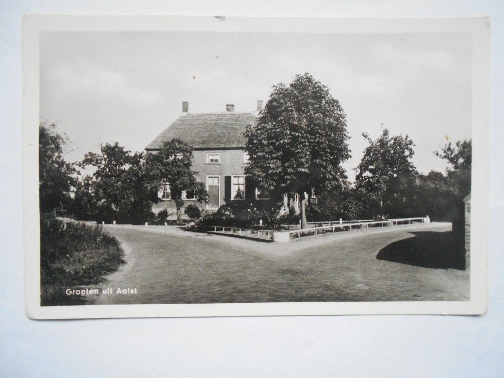 Aalst boerderij op de splitsing mooi rustig Aalst in 1955, Ophalen of Verzenden, 1940 tot 1960, Gelopen, Gelderland
