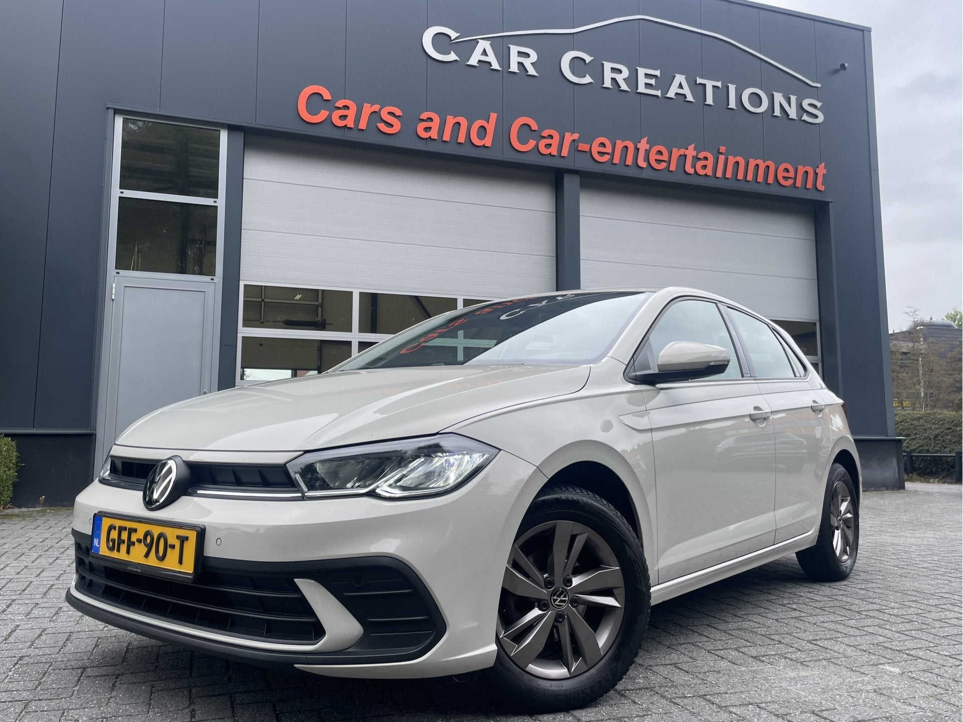 Volkswagen Polo 1.0 MPI Polo DAB Carplay Lane Assist, Auto's, Voorwielaandrijving, Dealer onderhouden, Stof, Gebruikt