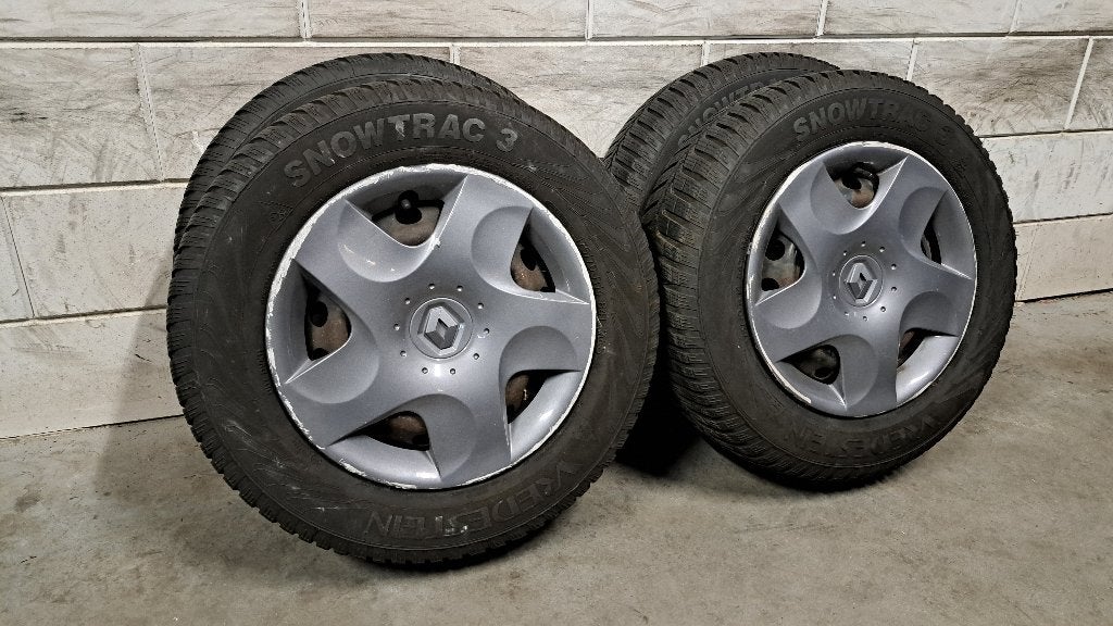 Winterbanden Twingo Kangoo Clio Megane Kubistar 175/70/14, Auto-onderdelen, 14 inch, Gebruikt, 175 mm, Banden en Velgen
