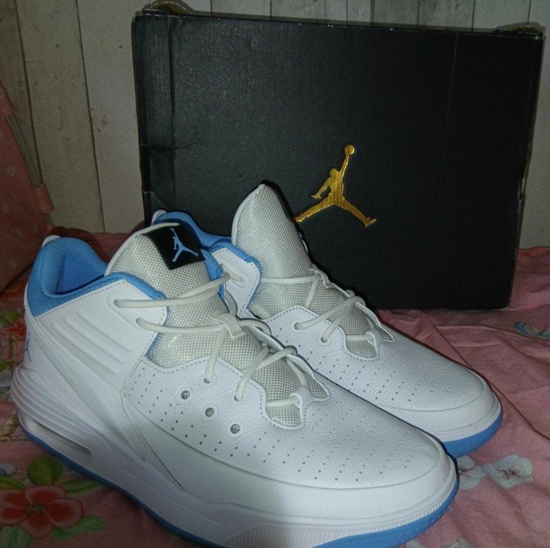 Splinternieuwe Nike Jordans maat 44 - Uniek exemplaar, Wit, Nieuw, Ophalen of Verzenden, Nike Air Jordan