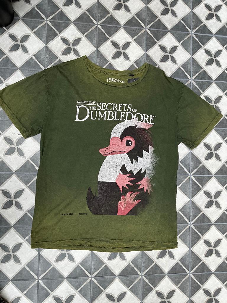 T- Shirt van The Secrets of Dumbledore Maat XL, T- Shirt van The Secrets of Dumbledore Maat XL, Nieuw, Ophalen of Verzenden, Kleding