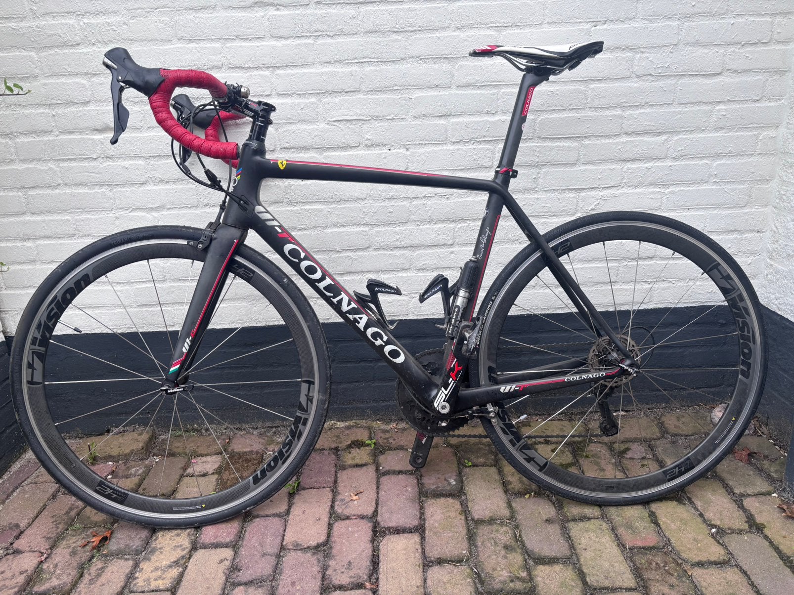Colnago v1-r, Ferrari Edition, 28 inch, Gebruikt, Carbon, Meer dan 20 versnellingen