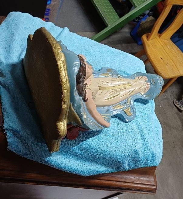 Vintage gipsen beeld, Ophalen