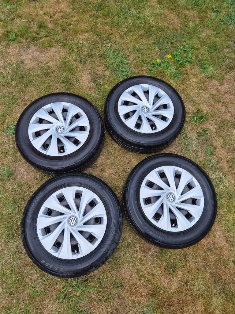 Set All-Season banden (185/65 R15), Auto-onderdelen, Banden en Velgen, Ophalen, Gebruikt, 15 inch, Banden en Velgen