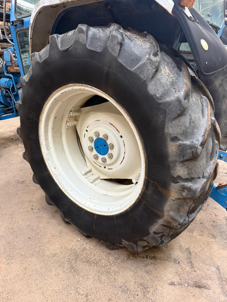 🔵 Banden te koop 480/70 R 28 en 14.9 R 28, Ophalen