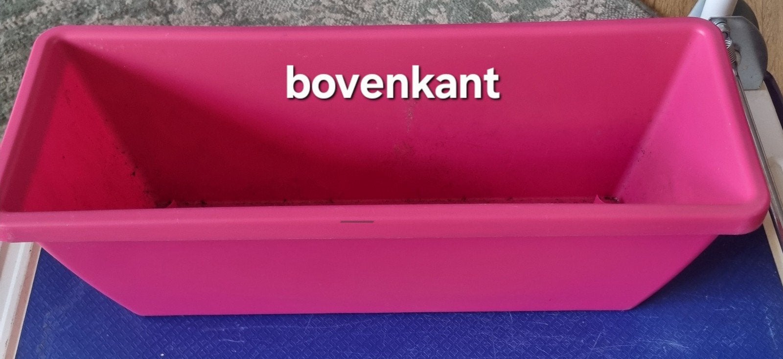 2 ELHO BARCELONA fuchsia bloembakken & schotel & balkonhaken, Tuin en Terras, Ophalen of Verzenden, Rond, Kunststof, Minder dan 30 cm