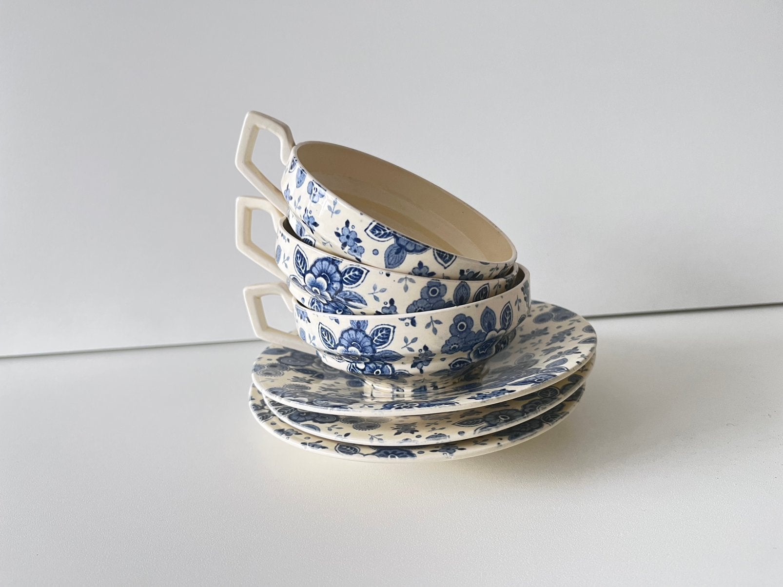Foto 3 van Beatrix servies theeservies art deco