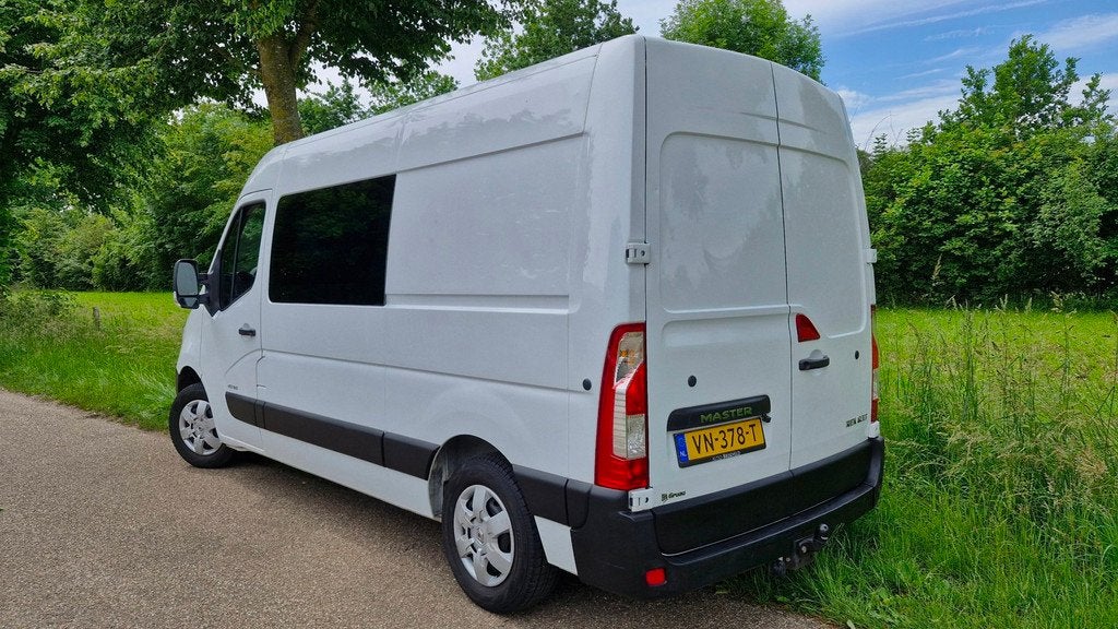 Renault Master T35 2.3 dCi L2H3 Dubbele Cabine 101PK 6-perso, Euro 5, Gebruikt, Zwart, 4 cilinders