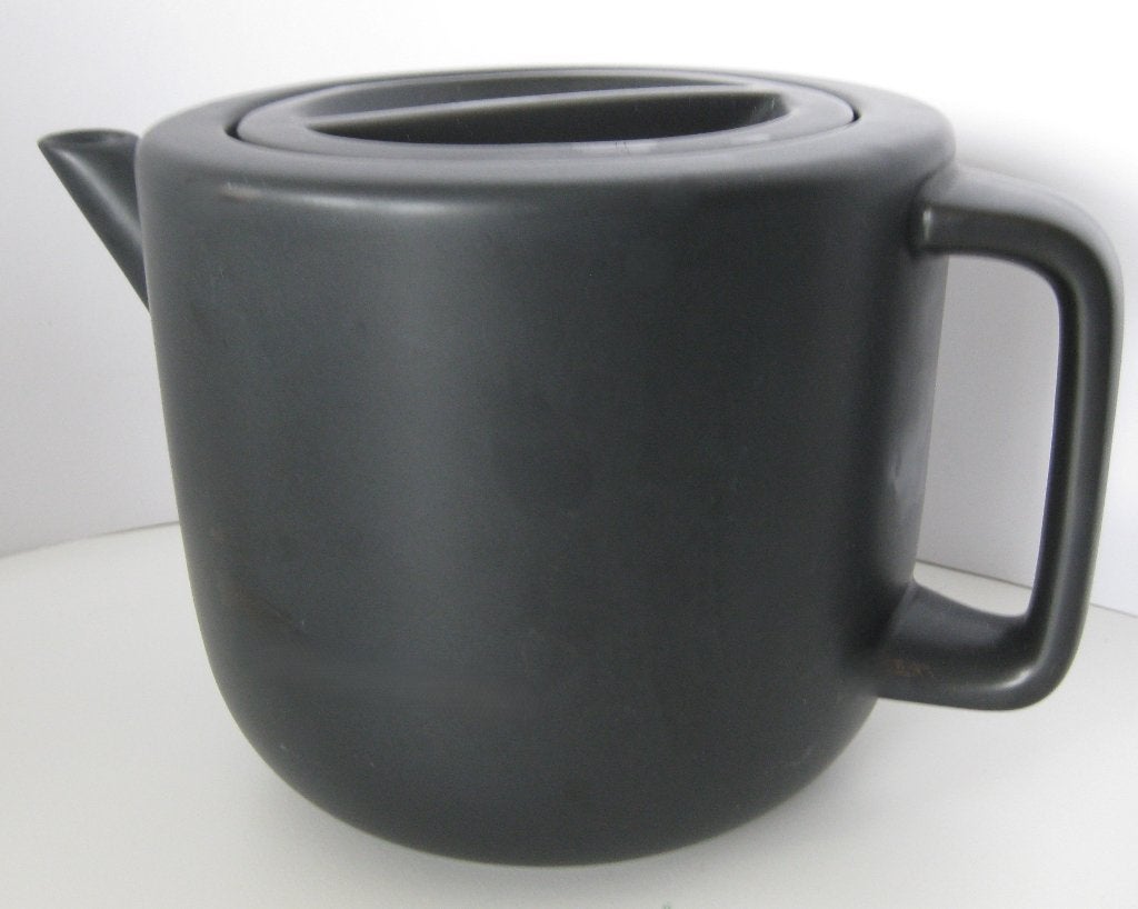 Gusta / Fika Theepot mat zwart aardewerk 2,2 liter, Huis en Inrichting, Keuken | Servies, Overige merken, Nieuw, Ophalen of Verzenden