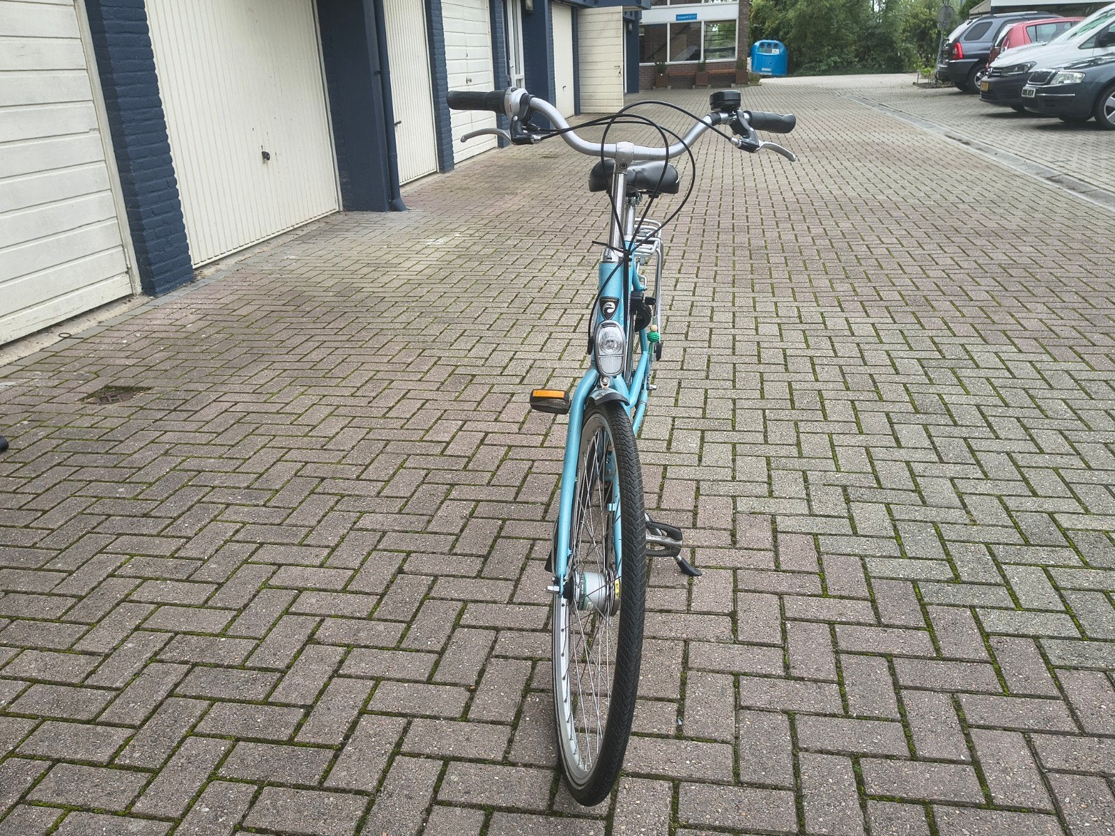 Foto 3 van Batavus Flasch damesfiets - Lichtblauw - Gebruikt