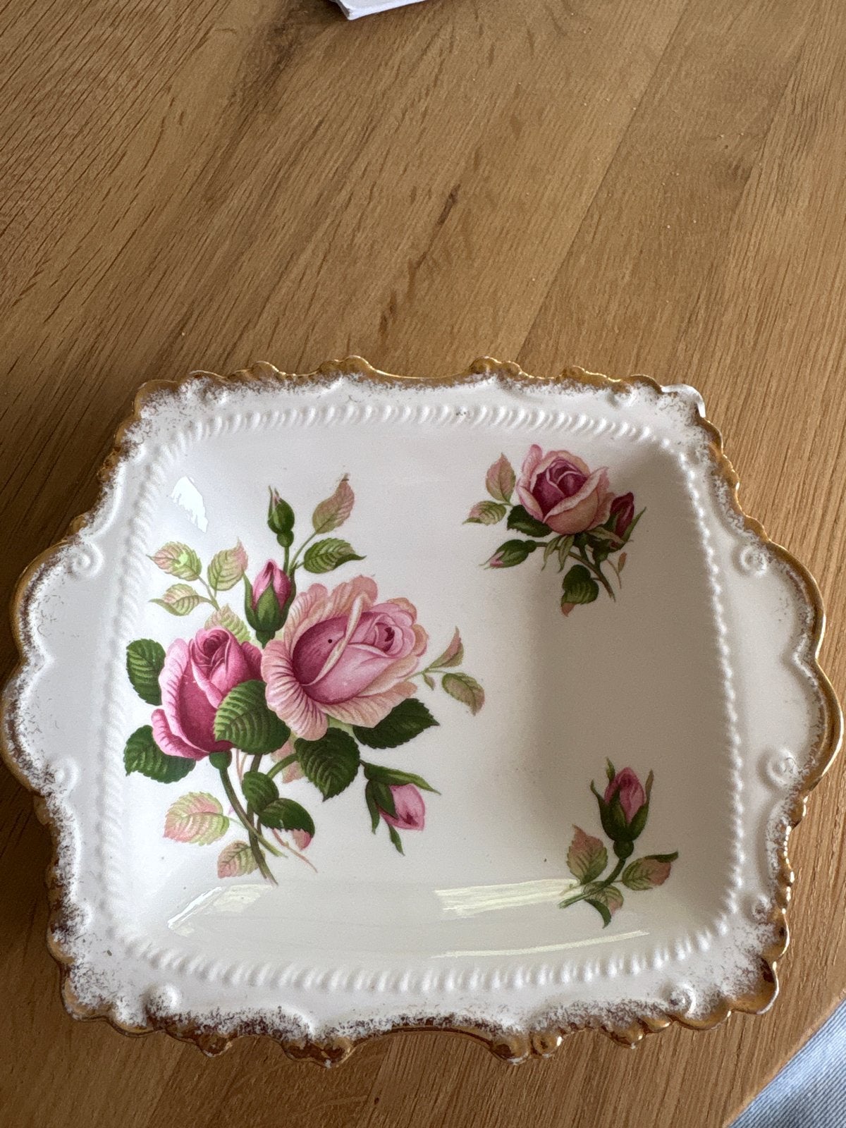 Royal Albert Anniversary Rose Bonbons Schaaltje Bone China, Ophalen