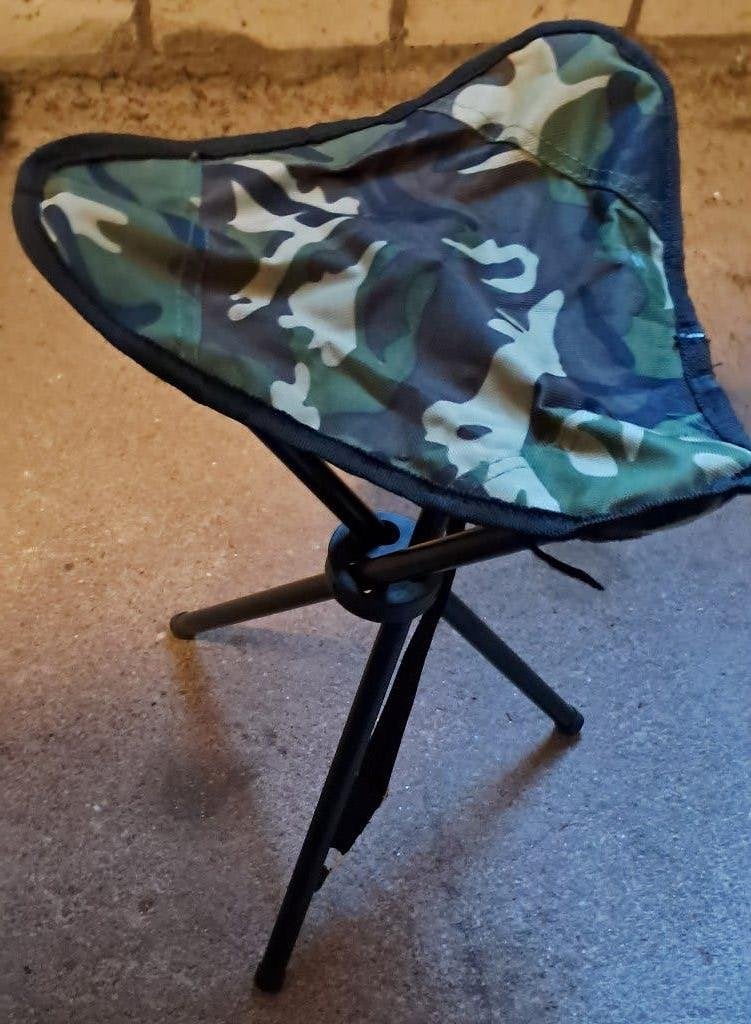 Stoeltje, driepoot, inklapbaar, Ophalen of Verzenden, Zo goed als nieuw, Campingstoel