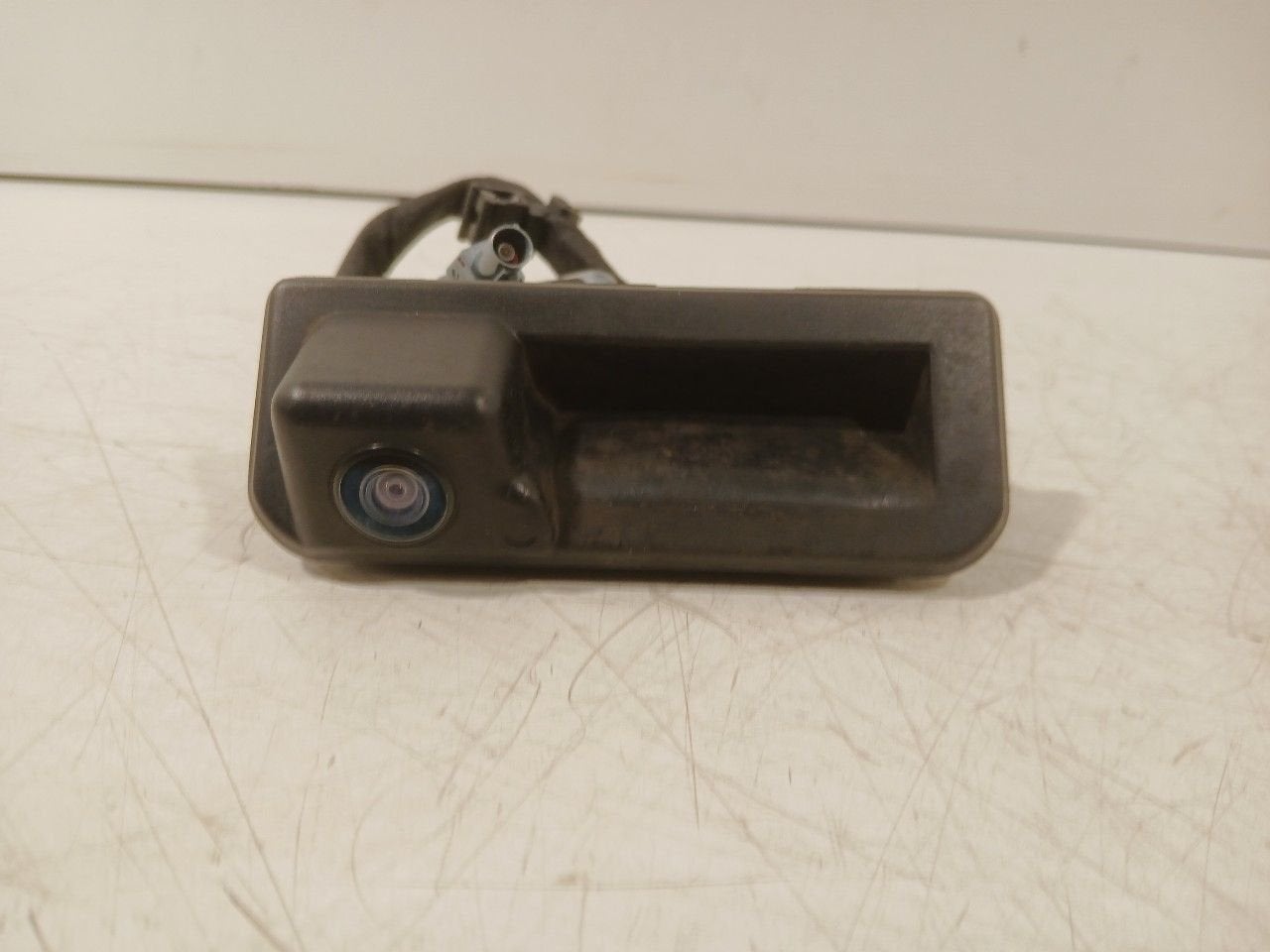Camera achter Seat Arona, Onderdelen@venauto.nl, Van der Ven Autorecycling B.V., Gebruikt, Ettenseweg 76, 4706 PB Roosendaal, The Netherlands