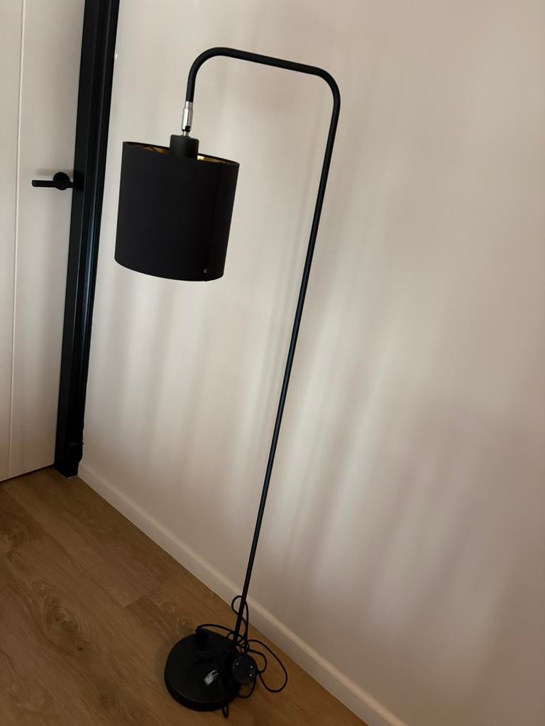 2 staande lampen qazqa, Ophalen, Zo goed als nieuw