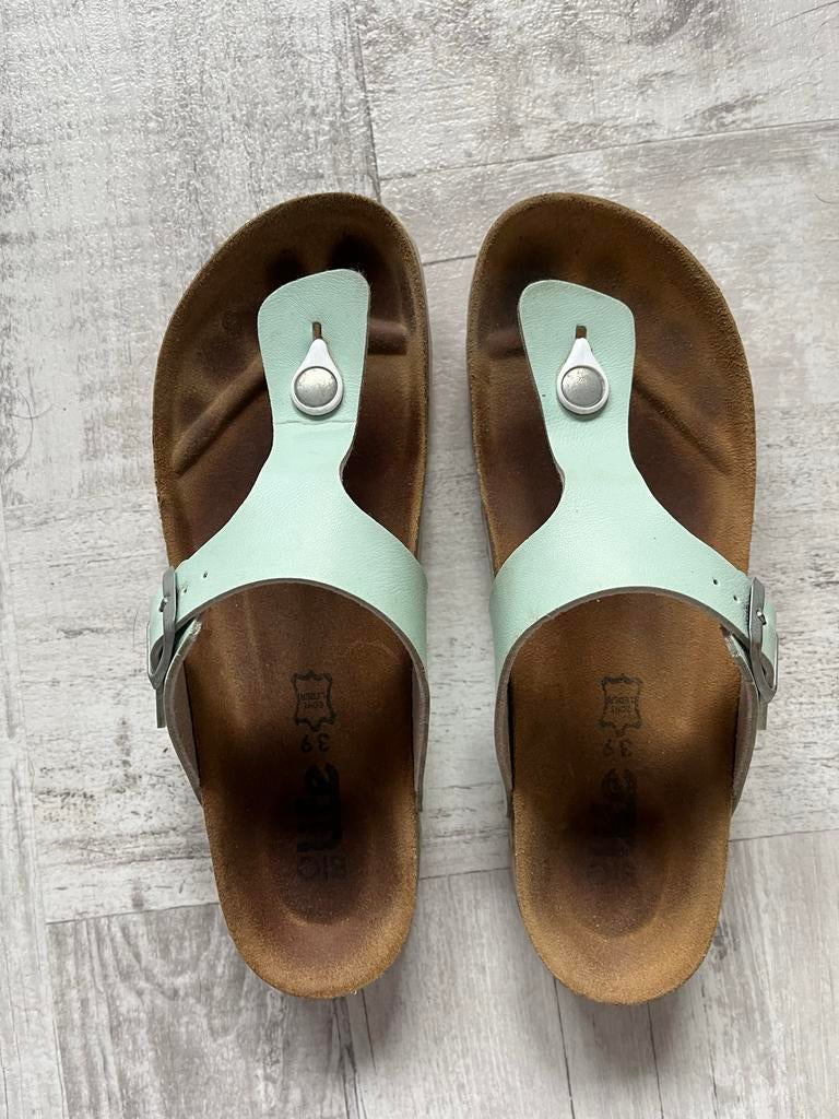 Leren slippers mint groen maat 39 Bio Life, Kleding | Dames, Schoenen, Slippers, Ophalen of Verzenden, Zo goed als nieuw, Groen