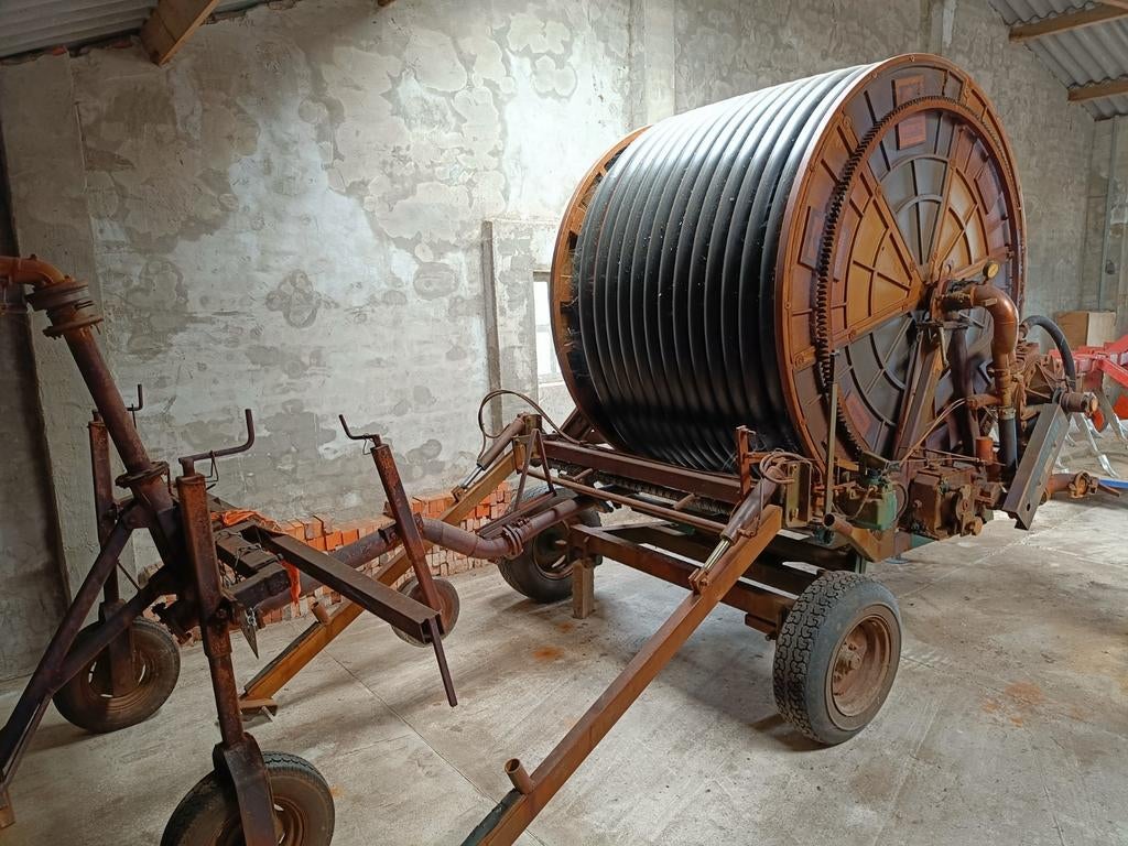 Gebruikte Castella beregeningshaspel en Deutz motor, Zakelijke goederen, Agrarisch | Werktuigen, Ophalen of Verzenden, Akkerbouw