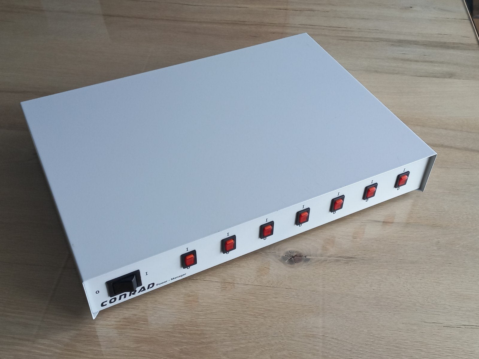 Conrad Power- Manager/Station/Conditioner/Netstroomfilter, Audio, Tv en Foto, Ophalen of Verzenden, Zo goed als nieuw
